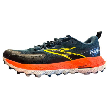 Brooks Cascadia 18