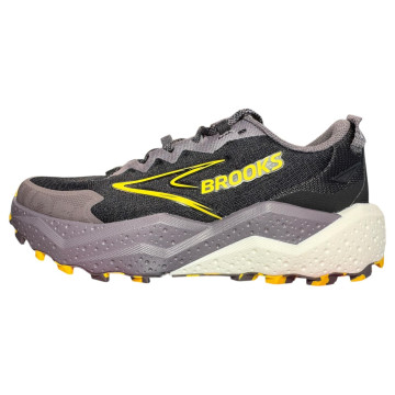 Brooks Caldera 8