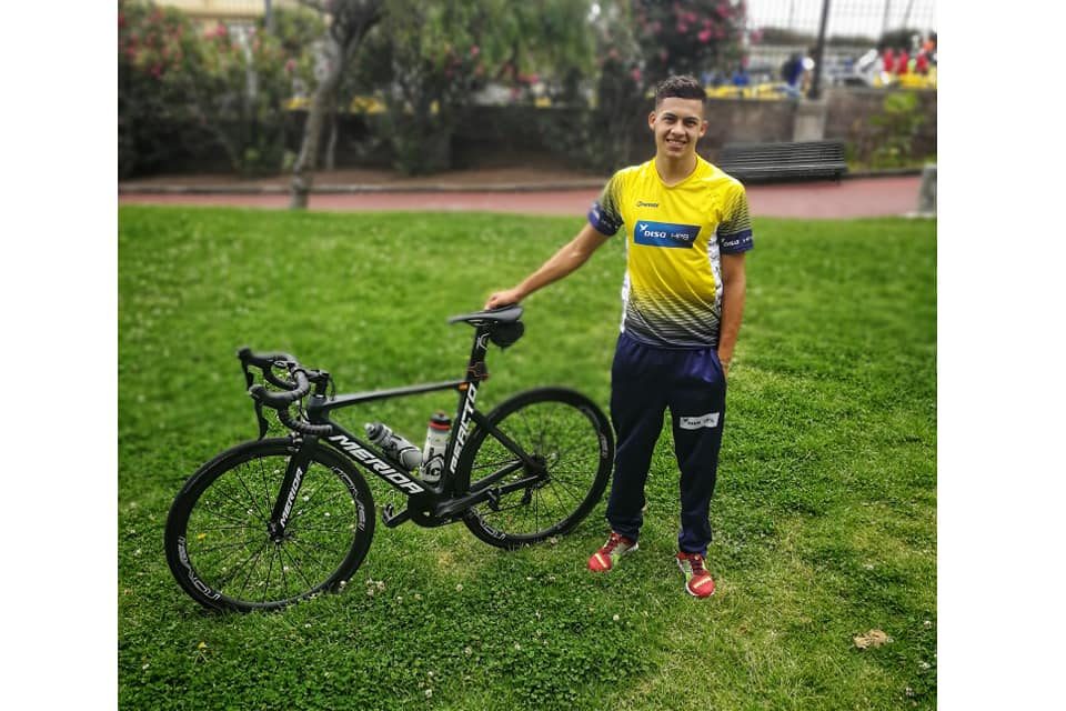 Alvaro Borrego disa hps triatlon